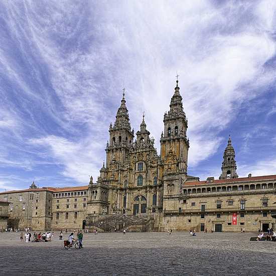 Day 8. Breakfast in Santiago de Compostela and end of services